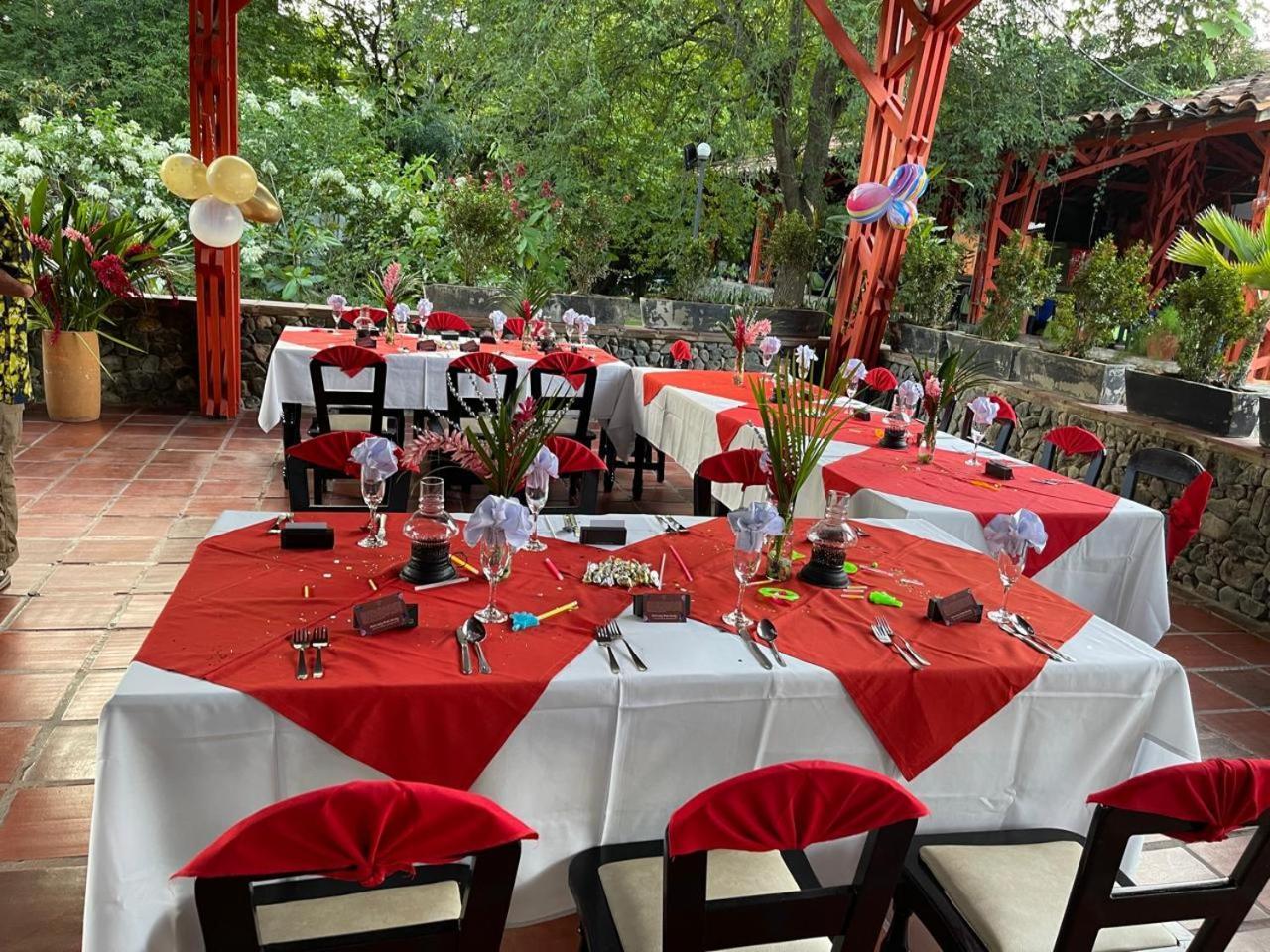 Hotel Hosteria Real Santa Fe de Antioquia Zewnętrze zdjęcie